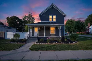 125 E Lincoln, Grand Ledge, MI 48837 - Photo 1