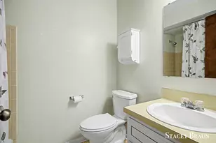 2136 Rolling Hills Dr SE, Grand Rapids, MI 49546 - Photo 23