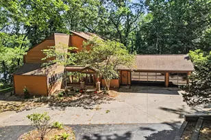 1628 Whites Rd, Kalamazoo, MI 49008 - Photo 1