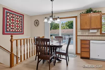 2714 Olivia Street NW, Grand Rapids, MI 49504 - Photo 11