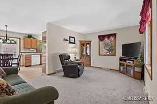 2714 Olivia St NW, Grand Rapids, MI 49504 - Photo 3