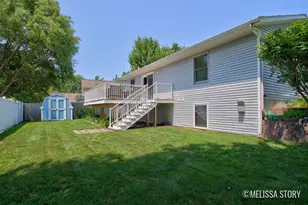 2714 Olivia St NW, Grand Rapids, MI 49504 - Photo 25