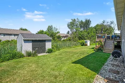 641 Ridgefield Drive, Coopersville, MI 49404 - Photo 27