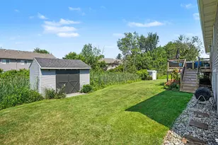 641 Ridgefield Dr, Coopersville, MI 49404 - Photo 27