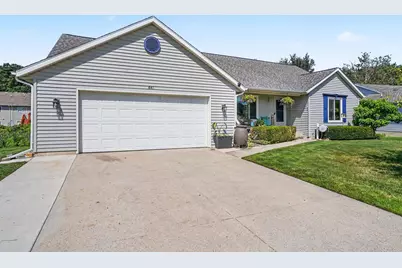 641 Ridgefield Drive, Coopersville, MI 49404 - Photo 1
