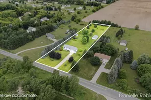 6829 12 Mile Rd NE, Rockford, MI 49341 - Photo 3