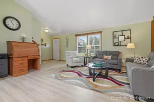 6829 12 Mile Rd NE, Rockford, MI 49341 - Photo 11