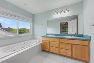 1433 Carston Ln, Chelsea, MI 48118 - Photo 19
