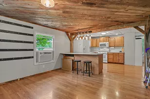 992 Lindley Rd, Bronson, MI 49028 - Photo 13
