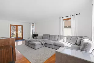 608 Park St, Fenton, MI 48430 - Photo 5