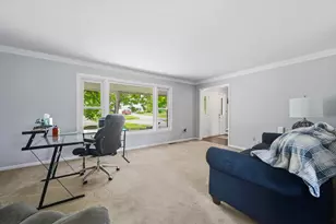 3919 Orchard View, Rochester Hills, MI 48307 - Photo 5