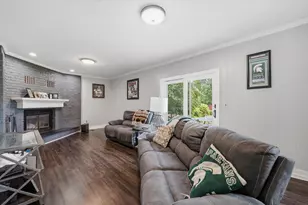3919 Orchard View, Rochester Hills, MI 48307 - Photo 17