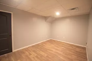 108 S Main St, Plainwell, MI 49080 - Photo 19