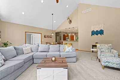 3040 Jamestown Lane, Fruitport, MI 49415 - Photo 5
