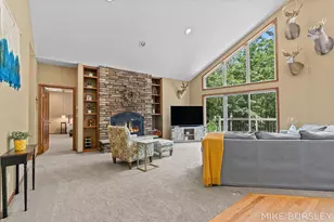 3040 Jamestown Ln, Fruitport, MI 49415 - Photo 3