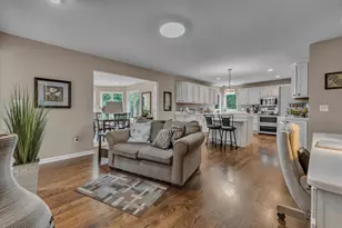 24491 Forest Dr, South Lyon, MI 48178 - Photo 15