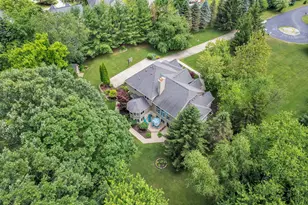 24491 Forest Dr, South Lyon, MI 48178 - Photo 75