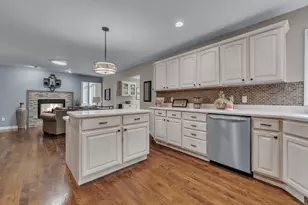 24491 Forest Dr, South Lyon, MI 48178 - Photo 23