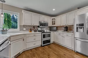 24491 Forest Dr, South Lyon, MI 48178 - Photo 21
