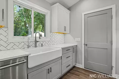 4700 Paramount Drive NE, Grand Rapids, MI 49525 - Photo 23