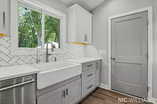 4700 Paramount Dr NE, Grand Rapids, MI 49525 - Photo 23