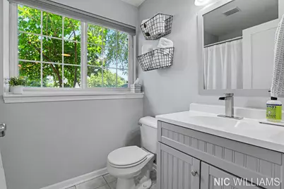 4700 Paramount Drive NE, Grand Rapids, MI 49525 - Photo 37