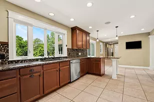4994 Bluff Dr NE, Grand Rapids, MI 49525 - Photo 19