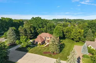 45685 Greenridge Dr, Northville, MI 48167 - Photo 51