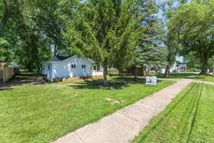 428 W Morrell St, Otsego, MI 49078 - Photo 25