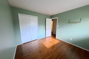 23270 Meadowlark St, Oak Park, MI 48237 - Photo 11