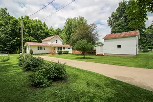617 E Read St, Marcellus, MI 49067 - Photo 35