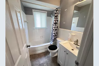 4697 Pelham Street, Dearborn Heights, MI 48125 - Photo 15