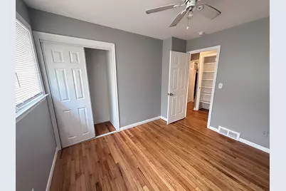4697 Pelham Street, Dearborn Heights, MI 48125 - Photo 9