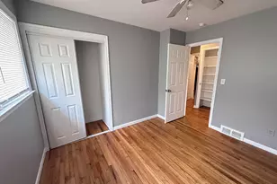 4697 Pelham St, Dearborn Heights, MI 48125 - Photo 9