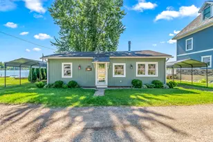 185 Blue Gill Ln, Coldwater, MI 49036 - Photo 1