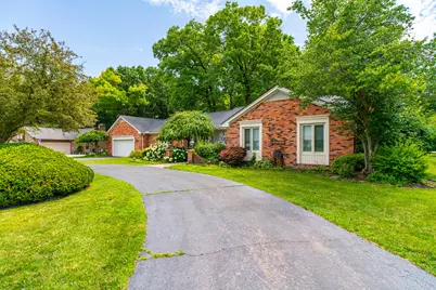 1899 Ledbury Drive, Bloomfield Hills, MI 48304 - Photo 3