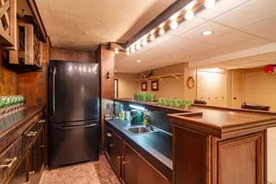 1899 Ledbury Dr, Bloomfield Hills, MI 48304 - Photo 47