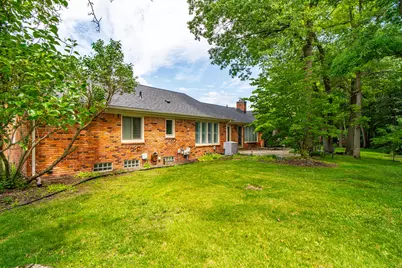 1899 Ledbury Drive, Bloomfield Hills, MI 48304 - Photo 7