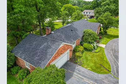 1899 Ledbury Drive, Bloomfield Hills, MI 48304 - Photo 5