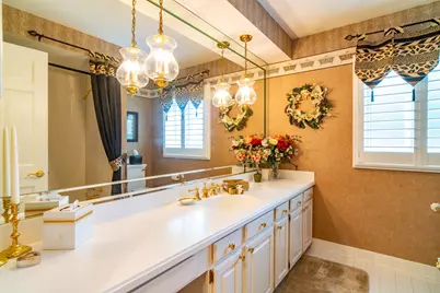 1899 Ledbury Drive, Bloomfield Hills, MI 48304 - Photo 35