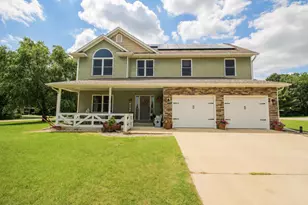 56056 Truman Dr, Three Rivers, MI 49093 - Photo 1