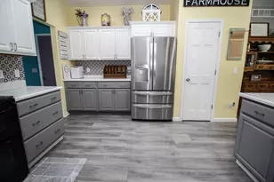 56056 Truman Dr, Three Rivers, MI 49093 - Photo 7