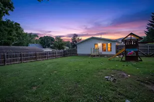 216 N Grinnell St, Jackson, MI 49202 - Photo 25