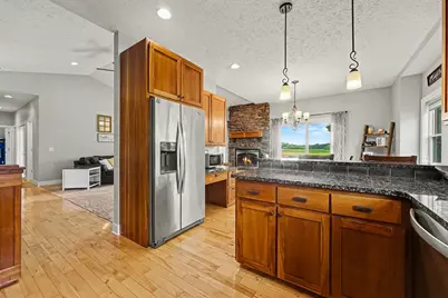 3883 Kentucky Lane, Hudsonville, MI 49426 - Photo 9