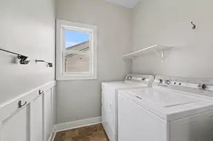 3883 Kentucky Ln, Hudsonville, MI 49426 - Photo 11