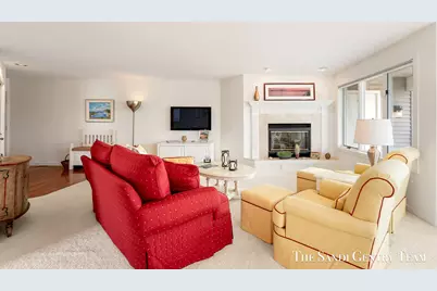 820 S Harbor Drive #5, Grand Haven, MI 49417 - Photo 11
