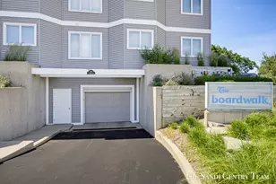 820 S Harbor Dr, Grand Haven, MI 49417 - Photo 47