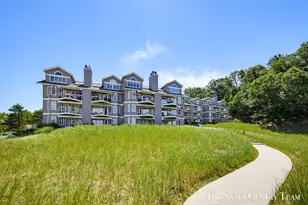 820 S Harbor Dr, Grand Haven, MI 49417 - Photo 3