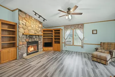 11224 Ronald Drive, Delton, MI 49046 - Photo 15