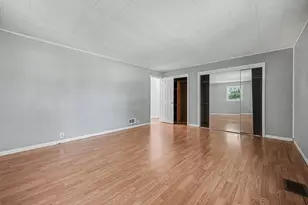 3346 Dean Lake Ave NE, Grand Rapids, MI 49525 - Photo 17